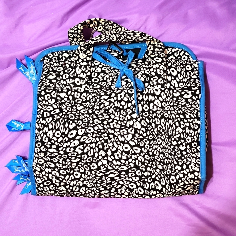 Vera Bradley Hanging Travel Beauty/Toiletries Organizer. Blue & black NWOT